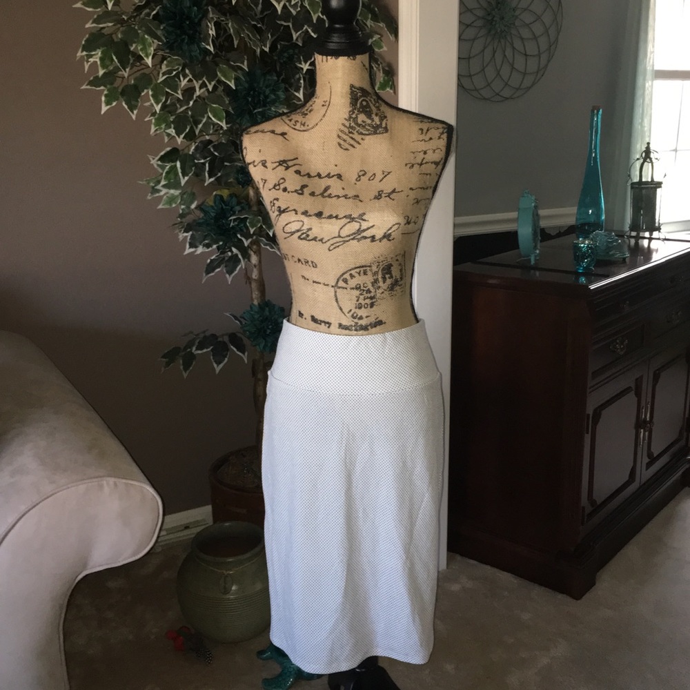 Black and White Polka Dotted Skirt